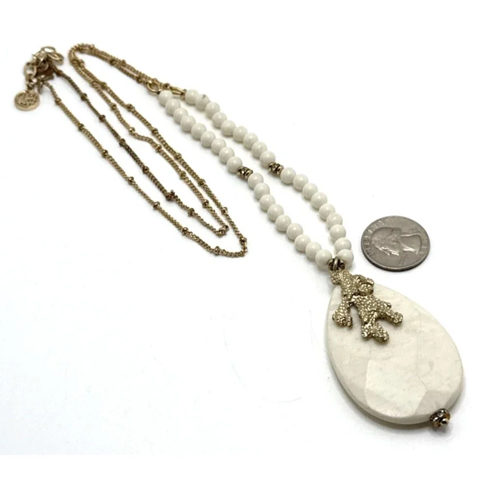 Lilly Pulitzer Coral Reef Pendant Necklace White & Gold Tone Long Statement 34